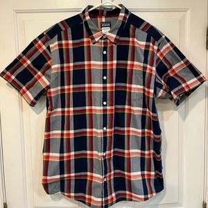 Patagonia Mens Short Sleeve Button Down Shirt